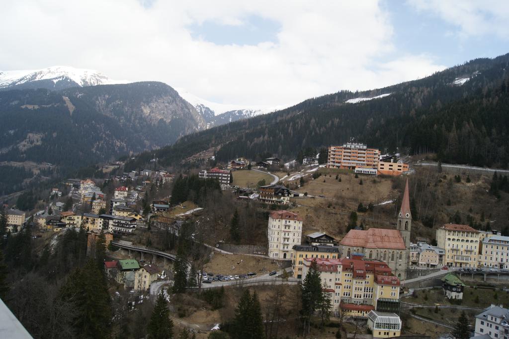 Hotel Lindenhof Bad Gastein Exterior photo